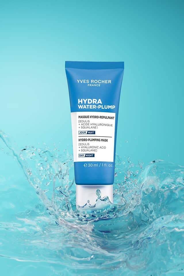 Free hydrating face mask